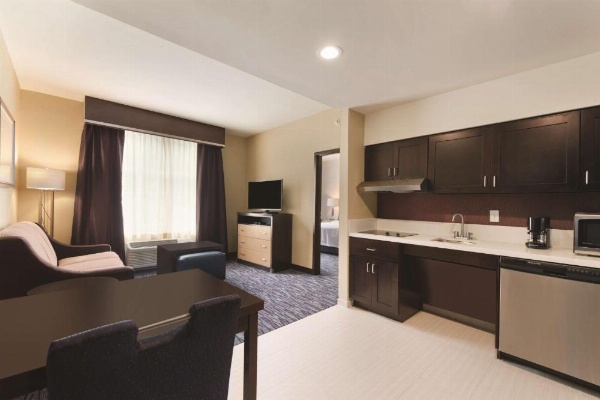 Homewood Suites By Hilton Mobile I-65/Airport Blvd image 16